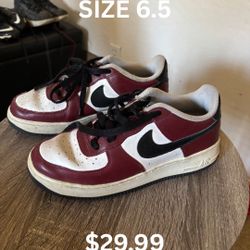 NIKE DUNKS