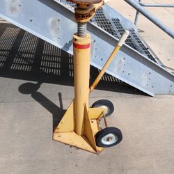 Semi-Trailer Jack Stands 