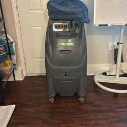 Carpet Cleaner extractor 