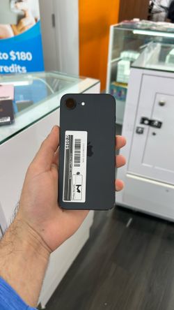 iPhone 16e 128GB (Unlocked)