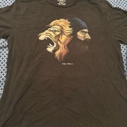 Rootsgear Clothing Co. Lion/Man Graphic T-Shirt