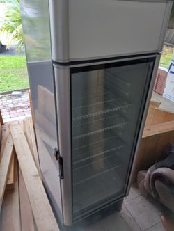 Cool Game Room Refrigerator