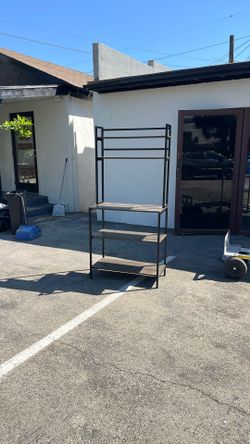Shelf Unit