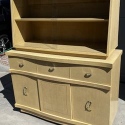 MCM China Cabinet/Hutch