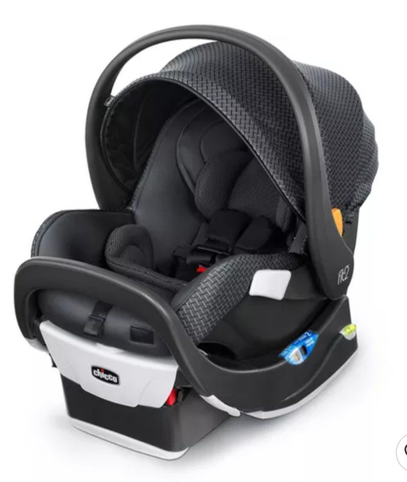 Chicco fit2 2-year rear-facing infant toddler car seat 

