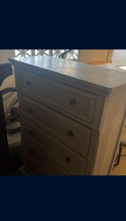 Dresser brand new