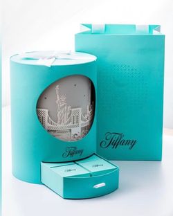 Tiffany & Co. Mid Autumn Festival - Mooncake Gift Box