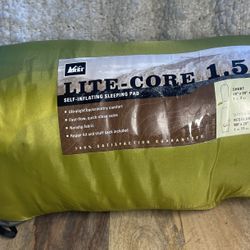 REI Co-op Lite-Core 1.5 Self-Inflating Sleeping Pad camping, backpacking