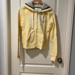 Ladies Anercrombie Sweat Shirt Kids Medium
