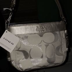 NEW COACH SIGNATURE METALLIC SHOULDER BAG