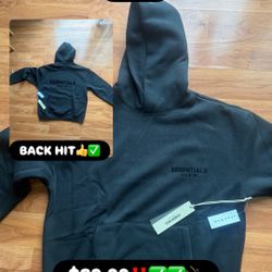 BRAND NEW ESSENTIAL HOODIES WITH BAG AND TAGS 🔌✅‼️