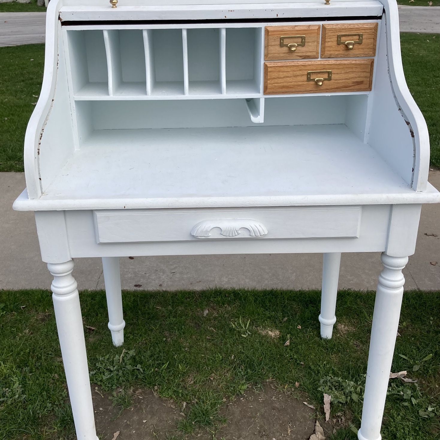 White Small Roll Top Desk 40 FIRM for Sale in Tulare CA OfferUp