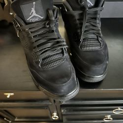 Jordan 4 Black Cats Size 13