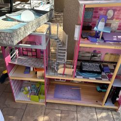 Doll House Free