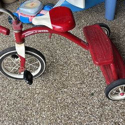 Vintage Radio Flyer Tricycle 