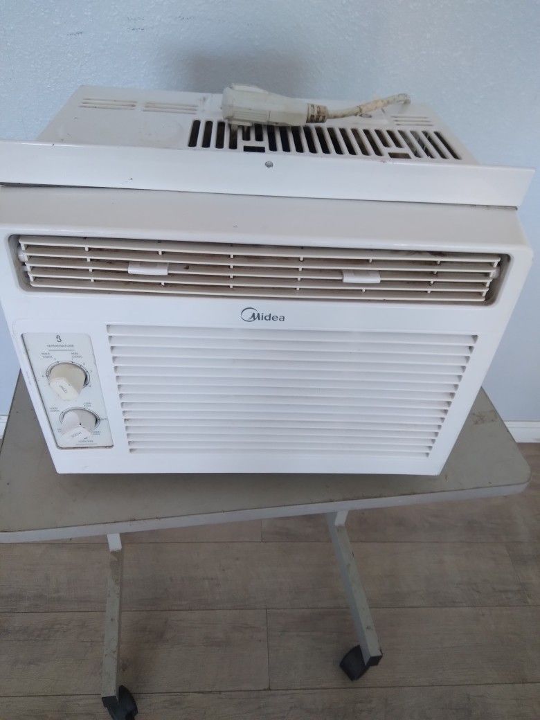 Window AC