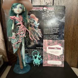 Vandals Doubloon Monster High Doll