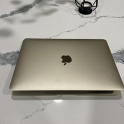 Apple MacBook  2016 rose Gold