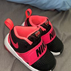 Baby Nike Shoes, Size US 5c