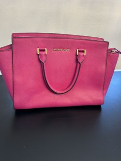 Michael Kors Pink Purse