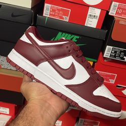 Nike Dunk Low Team Red