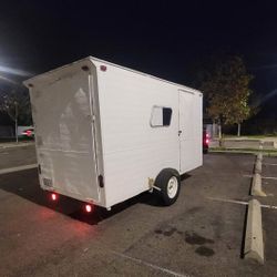 White Trailer-Mira Mesa Area 
