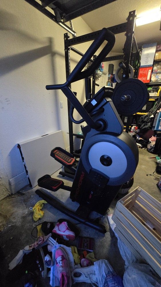 ProForm HIIT L6 Elliptical Cross Trainer