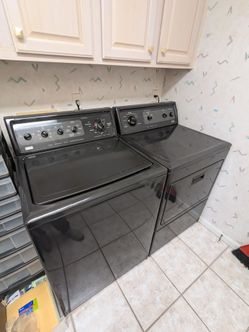 Washer and dryer set