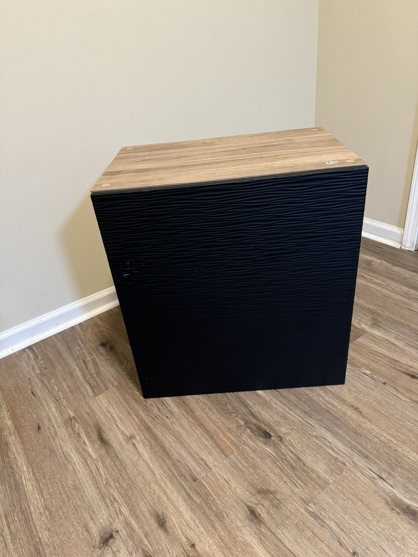 Room Dressers