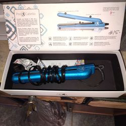 Straightener 