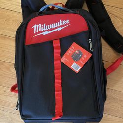 Milwaukee Back Pack