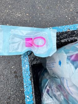 3 large bulk bags of disposable microblading pigment and glue ring cups with absorbent sponges