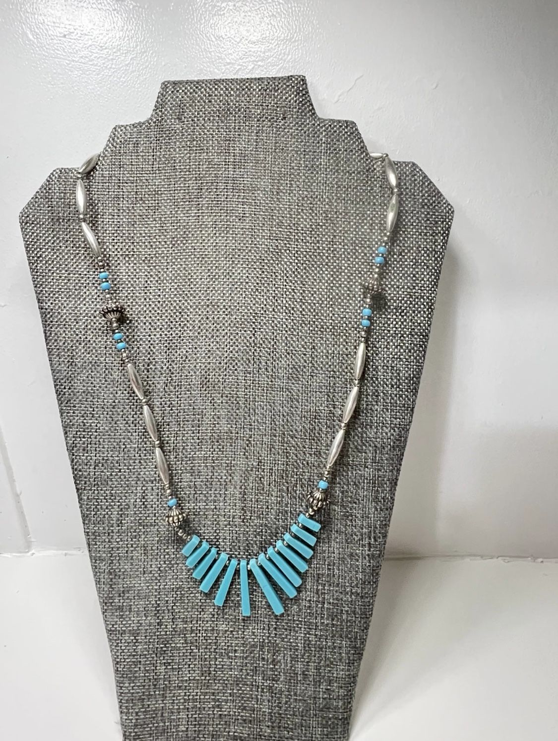 Vintage Art Deco necklace 22”