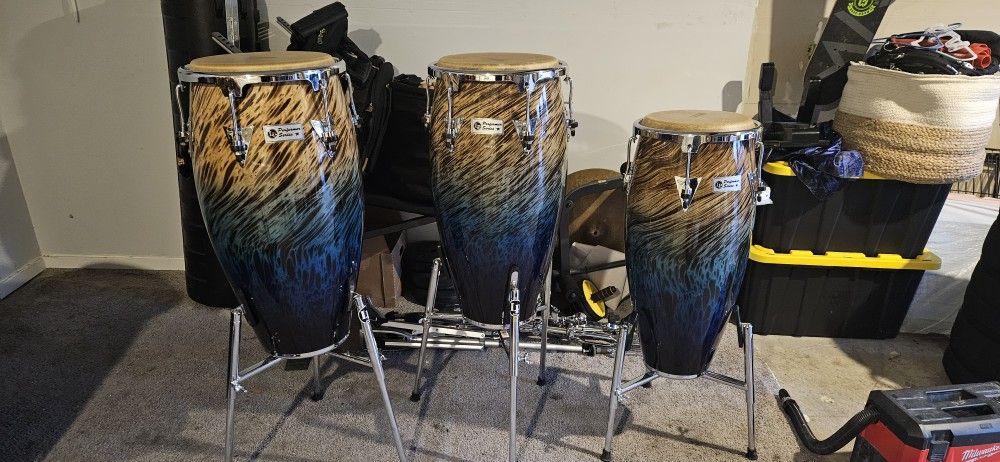 Congas