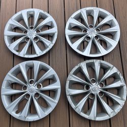 2015-2017 Toyota Camry 16” Silver Hubcaps 