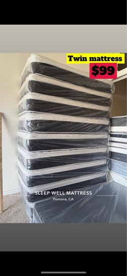 Twin size pillow top mattress