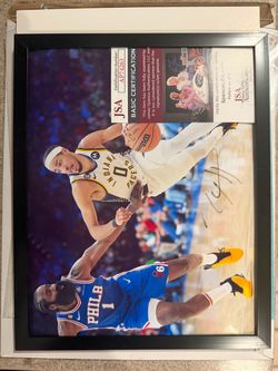 Tyrese haliburton Signed Framed Photo