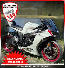 2025 KAWASAKI NINJA ZX-6R ABS 