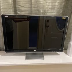 25" LCD HP Monitor with VGA, DVI, and HDMI