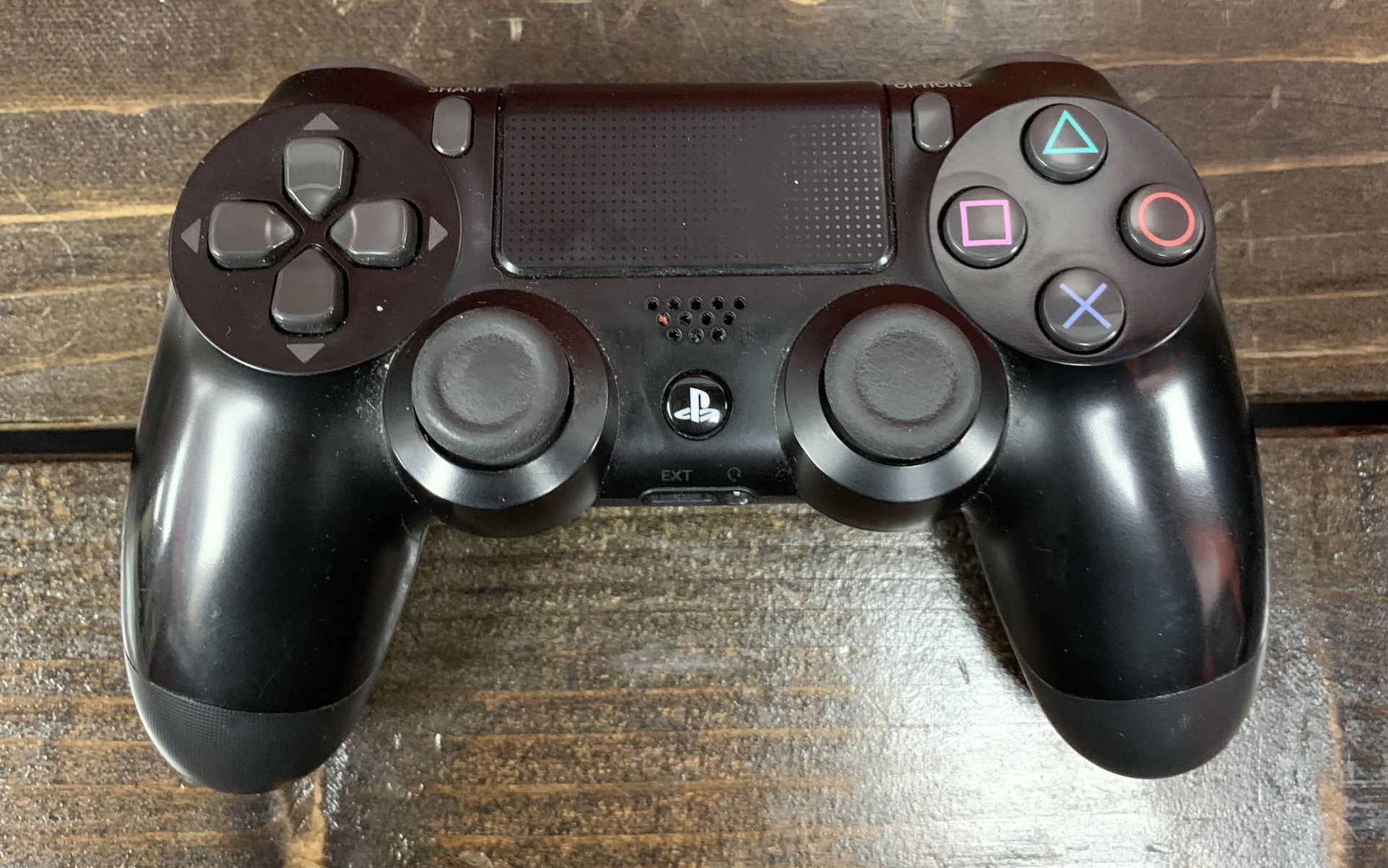 PS4 Controller