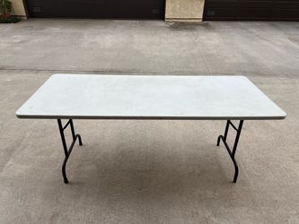 6 foot foldable table