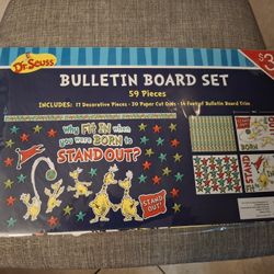 Dr.Seuss Bulletin Board Set 