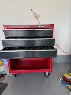 Husky tool box