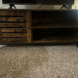 Living Room Items 