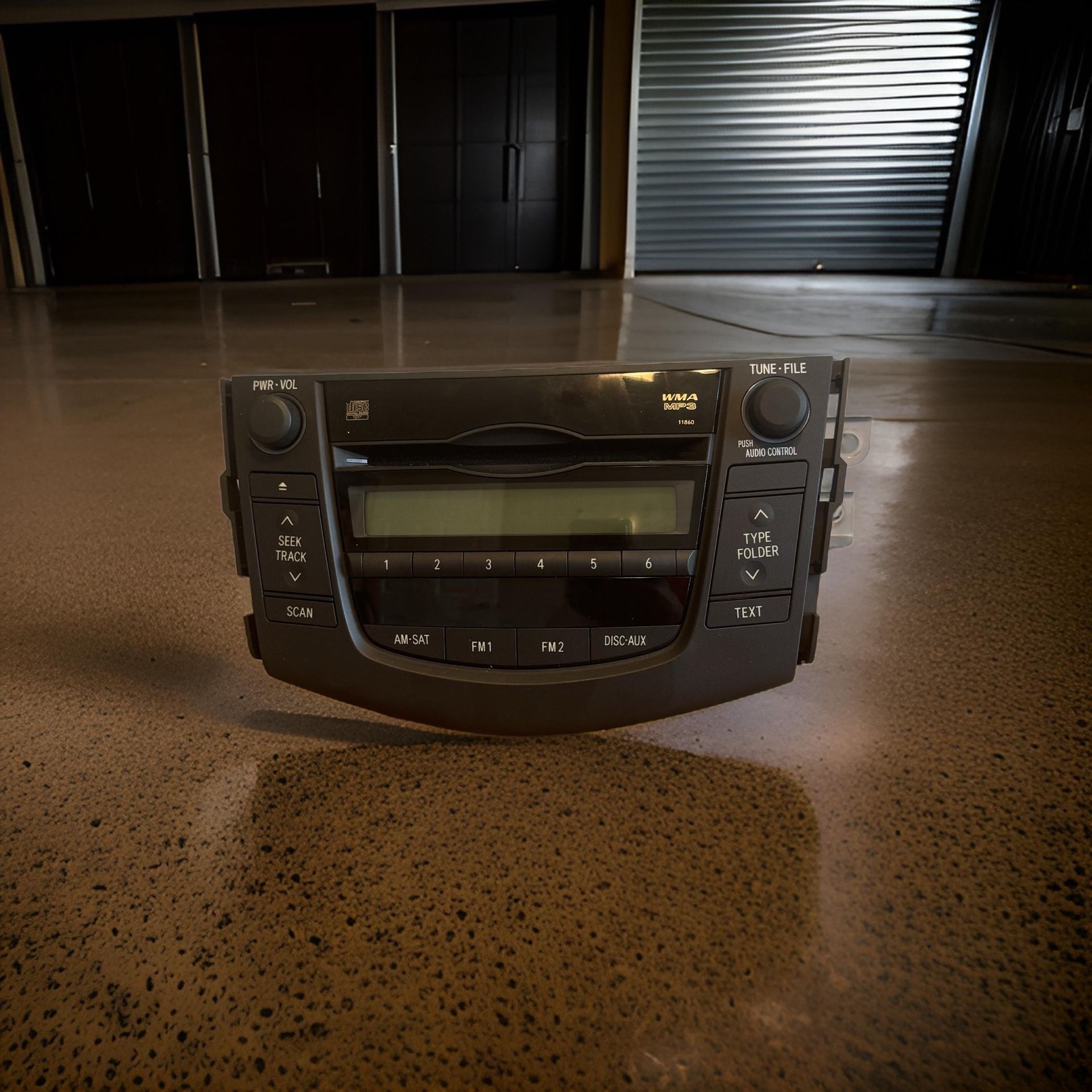 2009-2011 TOYOTA RAV4 RADIO AM FM