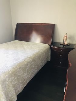 5 PCS Bedroom Set (Wood)