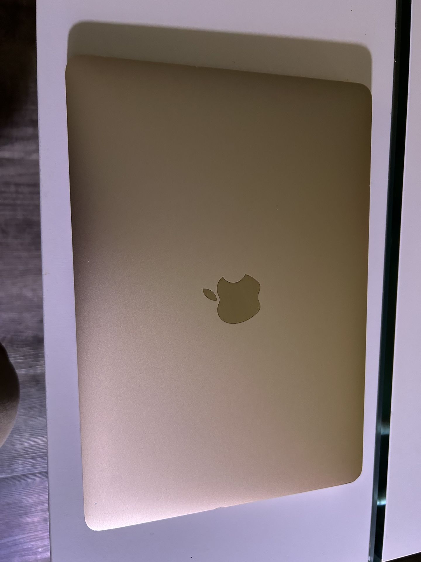 Apple Macbook Gold, 2015