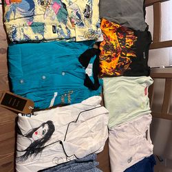 Men’s clothing size XL