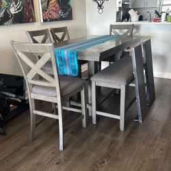 Dining Set