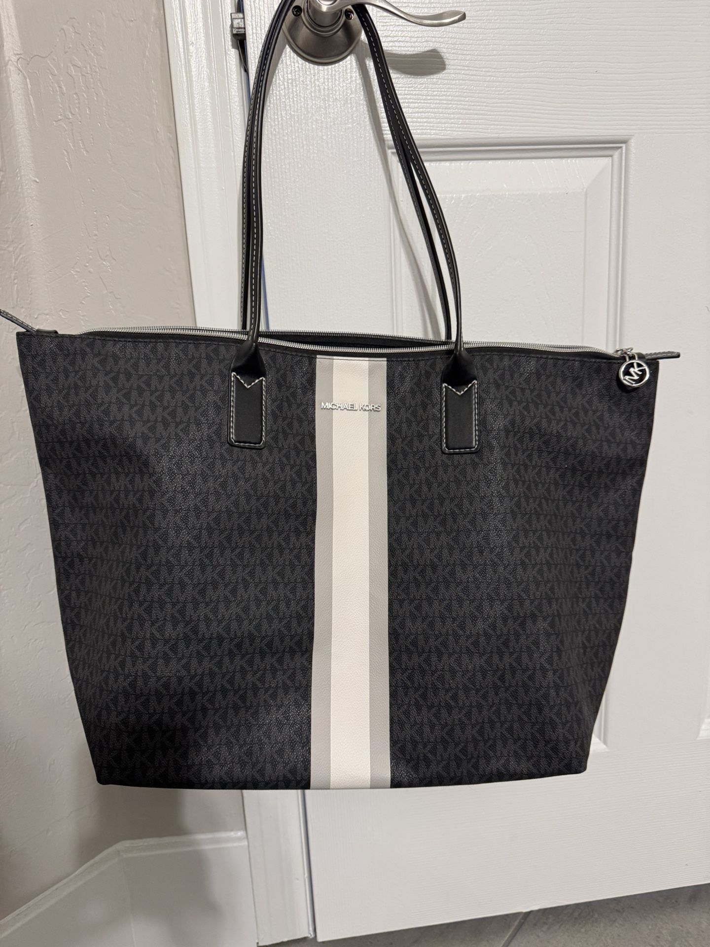 Michael Kors Large Travel Bag